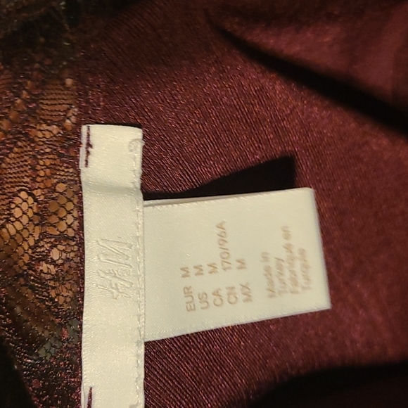 - H&M off sholder shirt long sleeve - Picture 5 of 6